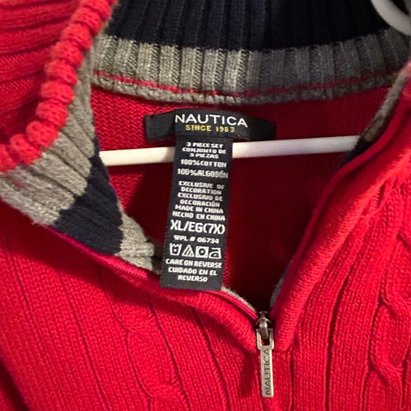 Nautica Boys Red quarter zip pullover sweater, size 7. Like new condition. - Picture 5 of 5